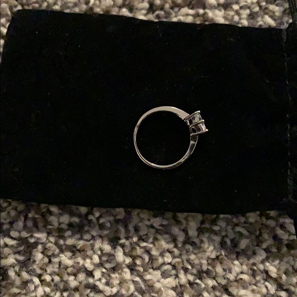 Ring - Picture 2 of 3